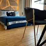 Apartment Family Boutique 2 *