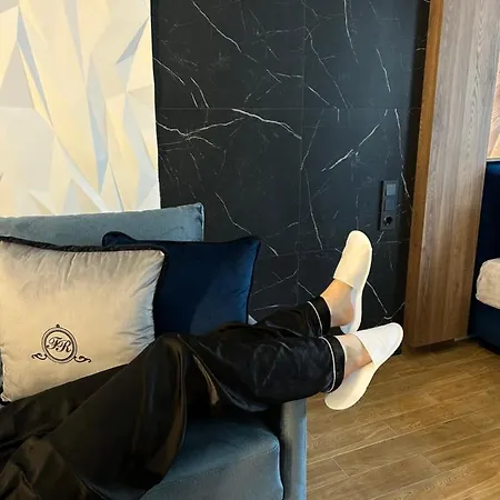 Family Boutique 2 Apartment *