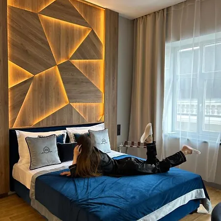 Family Boutique 2 Apartment *