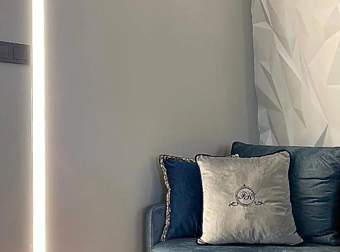 Apartament Family Boutique 2 *